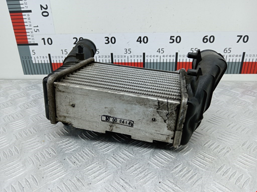 Интеркулер (радиатор интеркулера) AUDI A4 B5 1995-2001