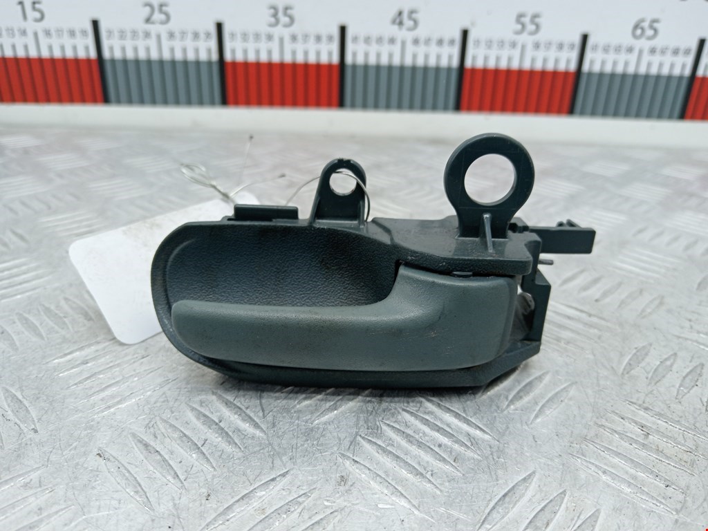 Ручка дверная передняя внутренняя правая TOYOTA Yaris 1999-2005