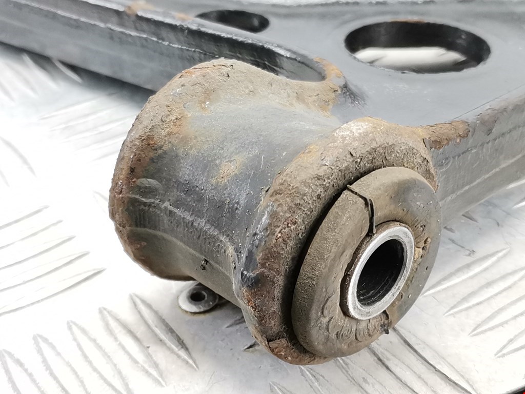 Рычаг передний правый FORD Galaxy 1995-2005