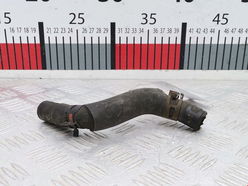 Патрубок TOYOTA Yaris II XP50 2005-2011