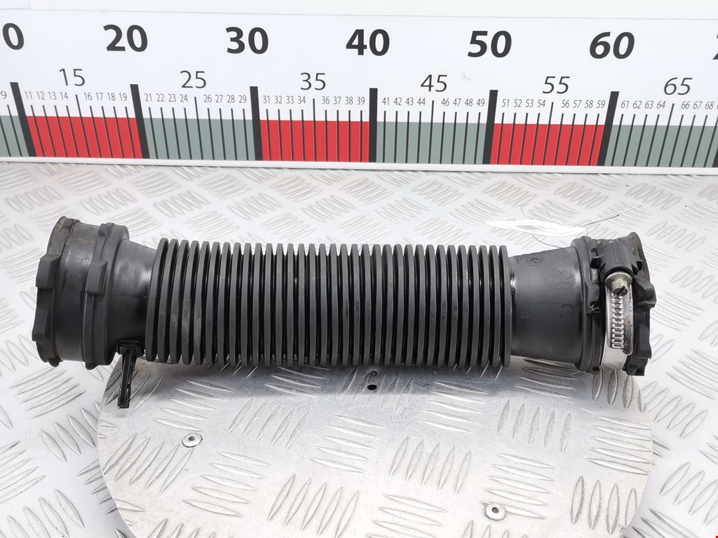 Патрубок воздушного фильтра RENAULT Kangoo 2008-2021