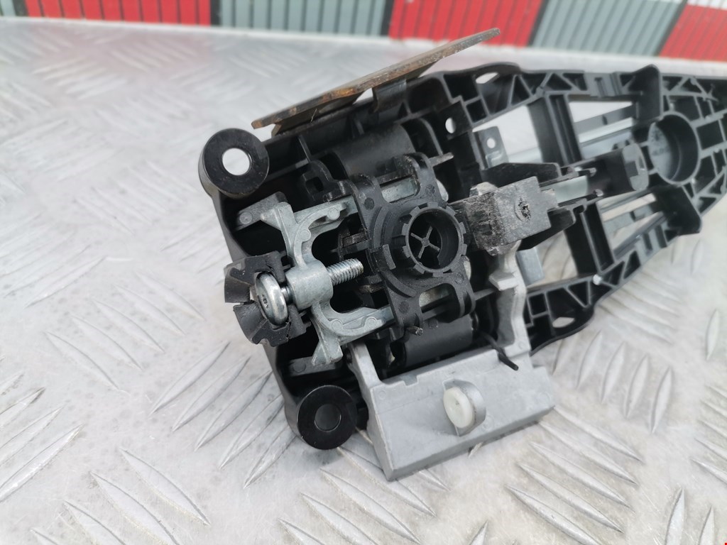 Ручка двери задней наружная правая OPEL Astra J 2009-2017