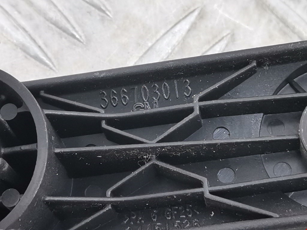 Ручка стеклоподъемника OPEL Astra J 2009-2017