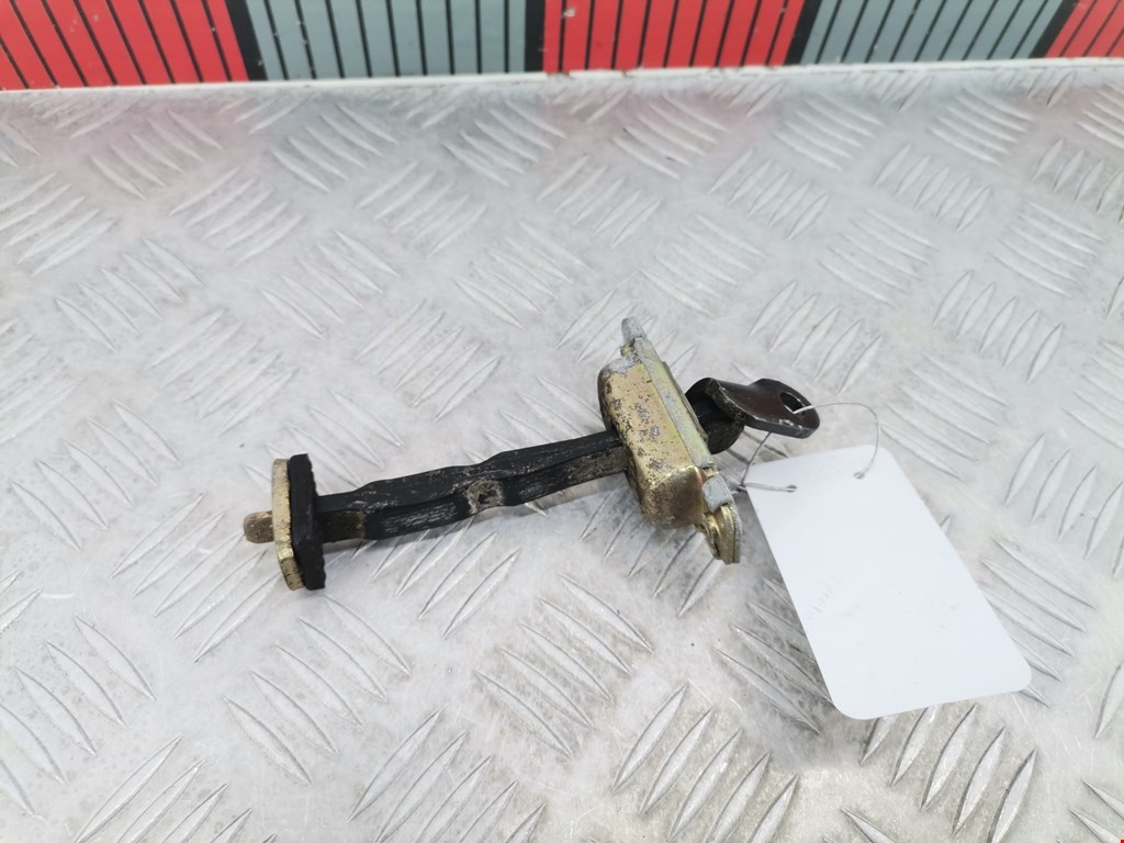 Ограничитель открывания двери KIA Magentis 2000-2006