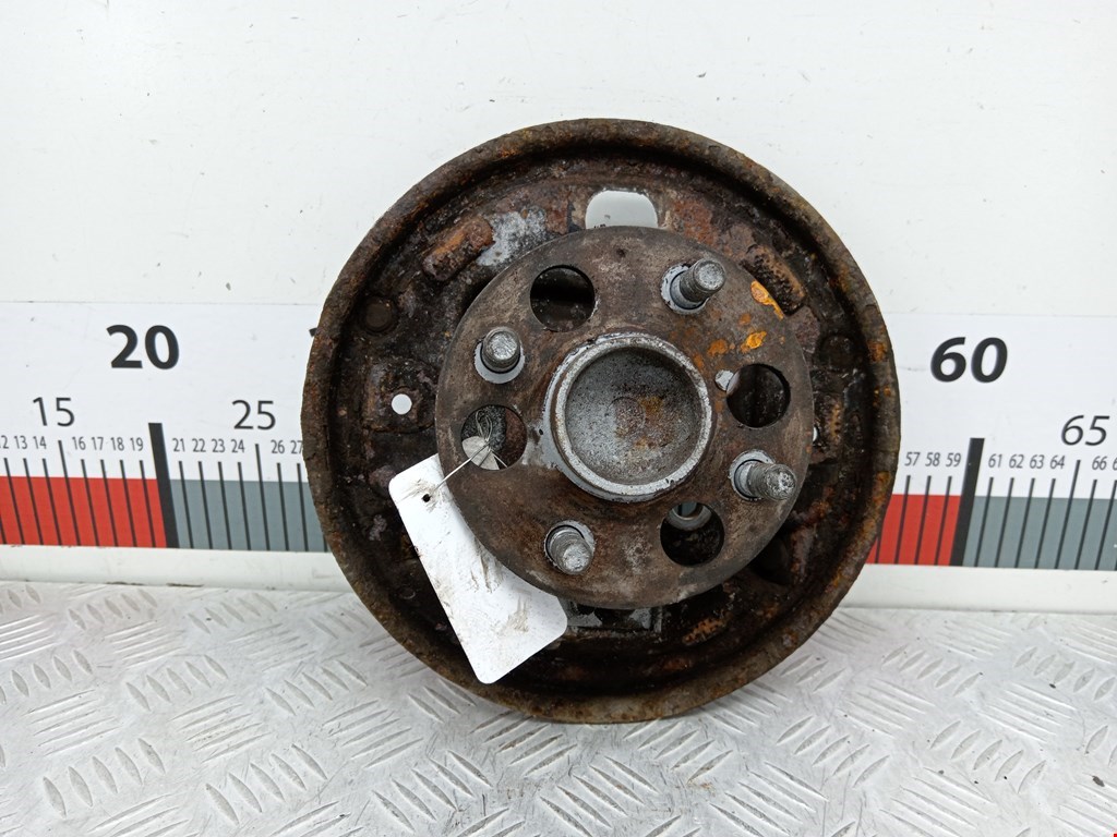 Ступица задняя левая TOYOTA Yaris II XP50 2005-2011