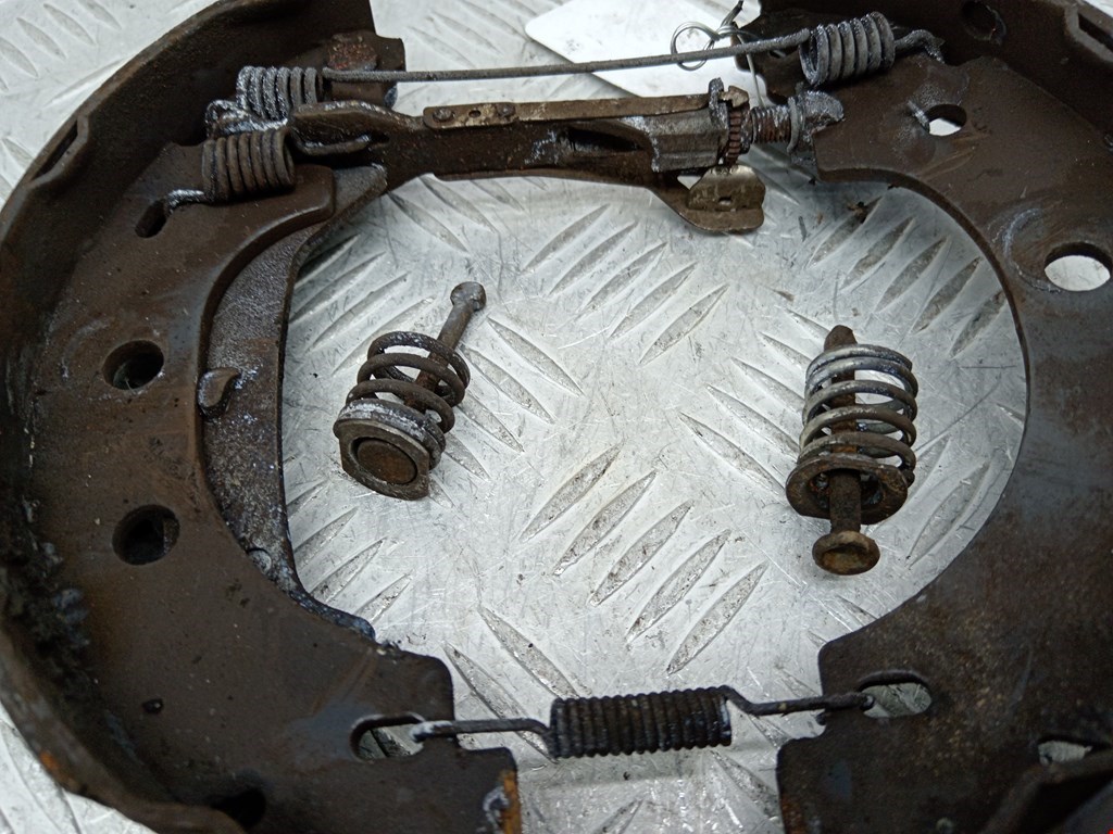 Механизм ручного тормоза (ручника) RENAULT Kangoo 1997-2008