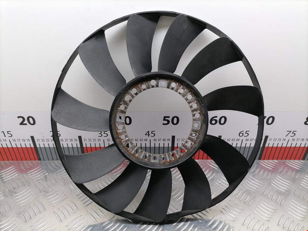 Крыльчатка вентилятора (лопасти) AUDI A4 B6 2001-2005