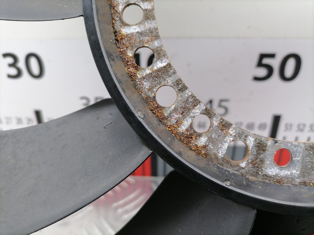 Крыльчатка вентилятора (лопасти) AUDI A4 B6 2001-2005