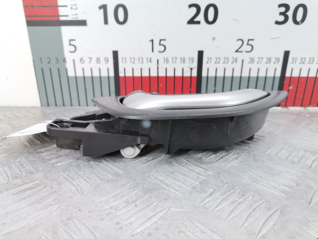 Ручка дверная передняя внутренняя левая HONDA Jazz 2008-2015