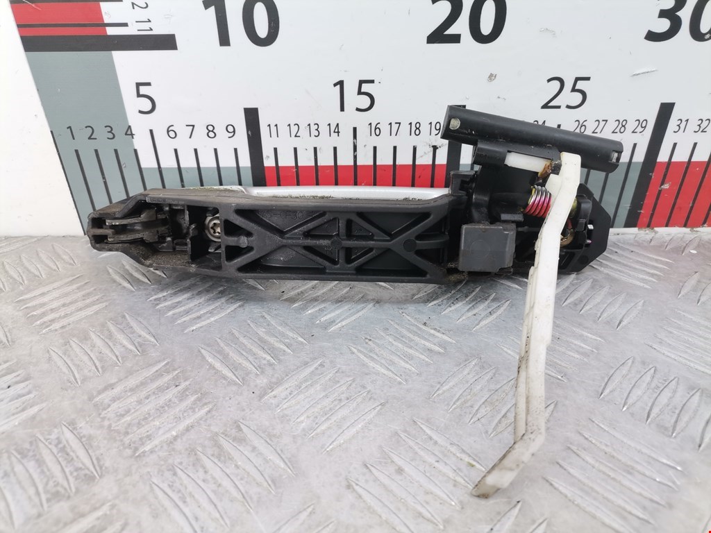 Ручка двери задней наружная правая SUZUKI Swift 2004-2010