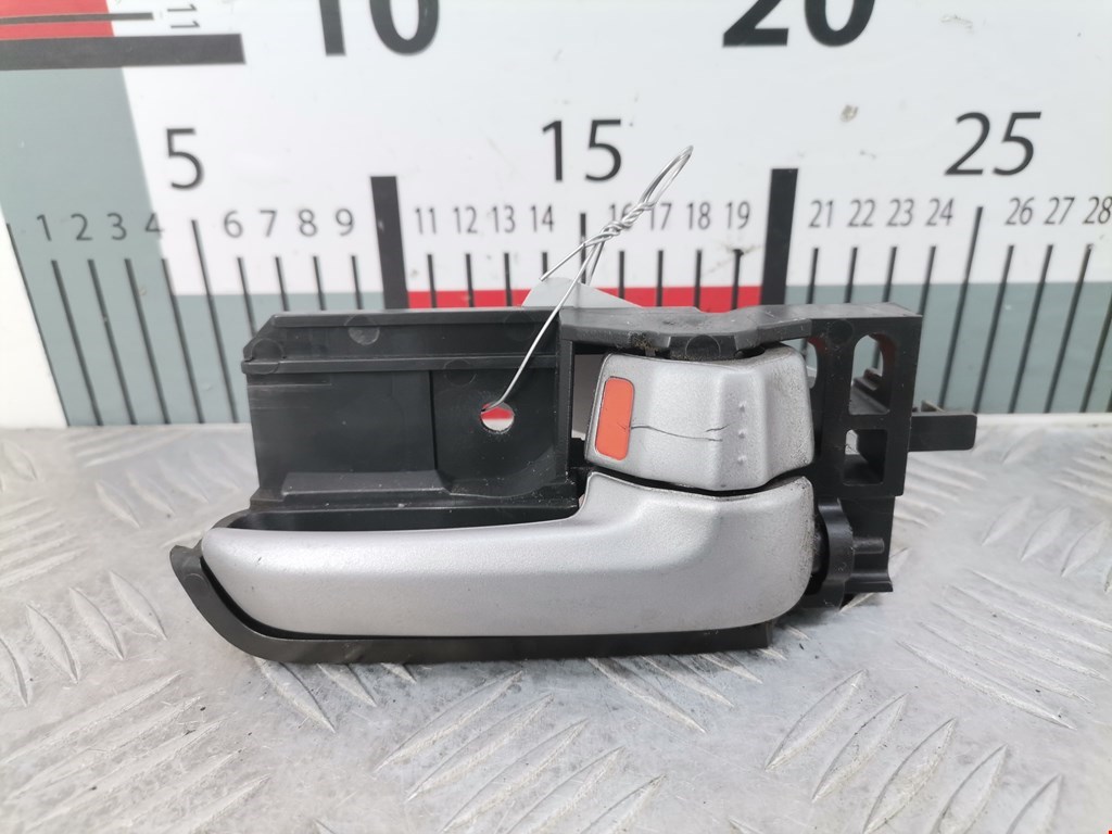 Ручка дверная задняя внутренняя правая SUZUKI Swift 2004-2010