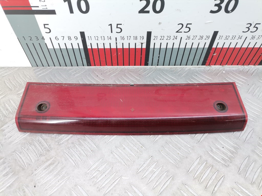 Фонарь дополнительный тормозной (стоп-сигнал) Ford C-MAX 1 (2003-2010)