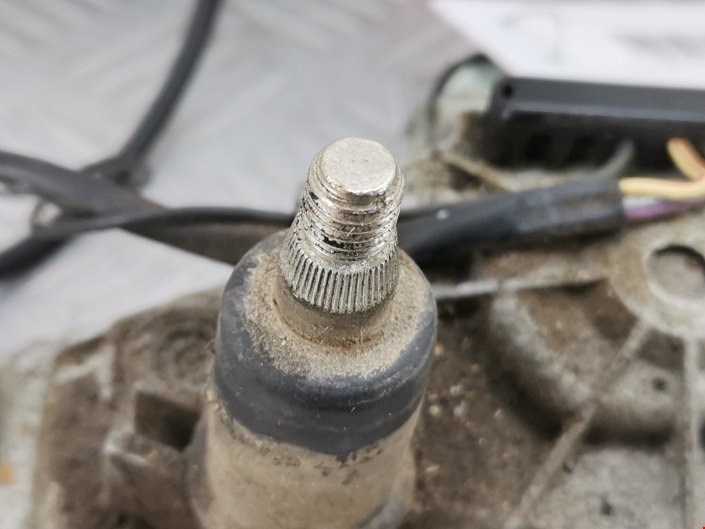 Моторчик стеклоочистителя задний FORD KA 1996-2008