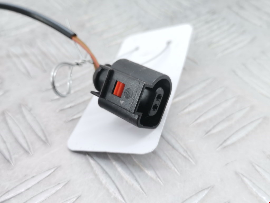 Ручка двери багажника наружная VOLKSWAGEN Golf IV 1997-2003