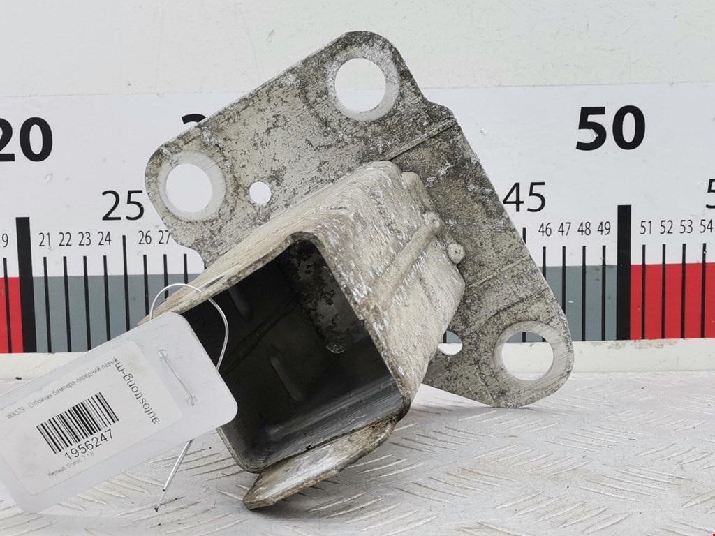 Отбойник бампера передний левый Renault Scenic 2 (2003-2009)