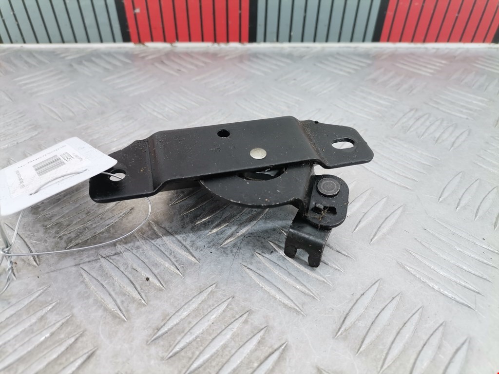 Замок двери передней правой PEUGEOT Partner 1996-2009