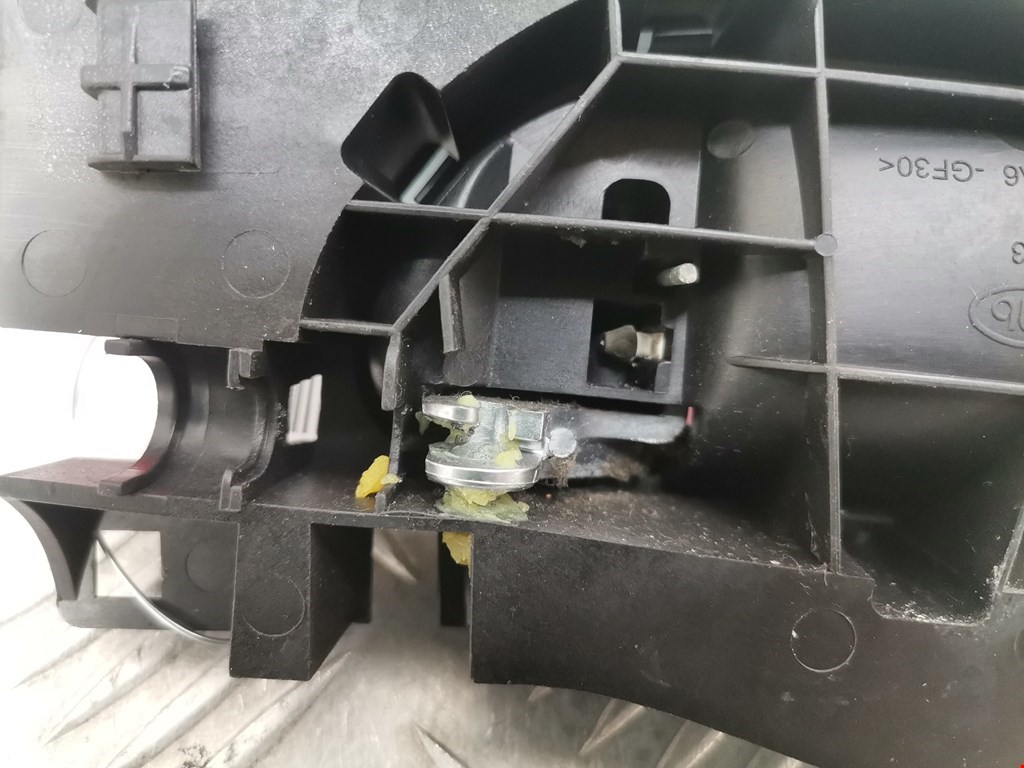 Ручка дверная передняя внутренняя правая CITROEN C5 II 2007-2017