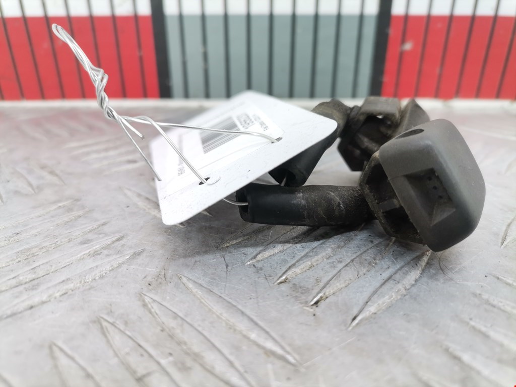 Форсунка омывателя лобового стекла FIAT Doblo 1 2000-2005