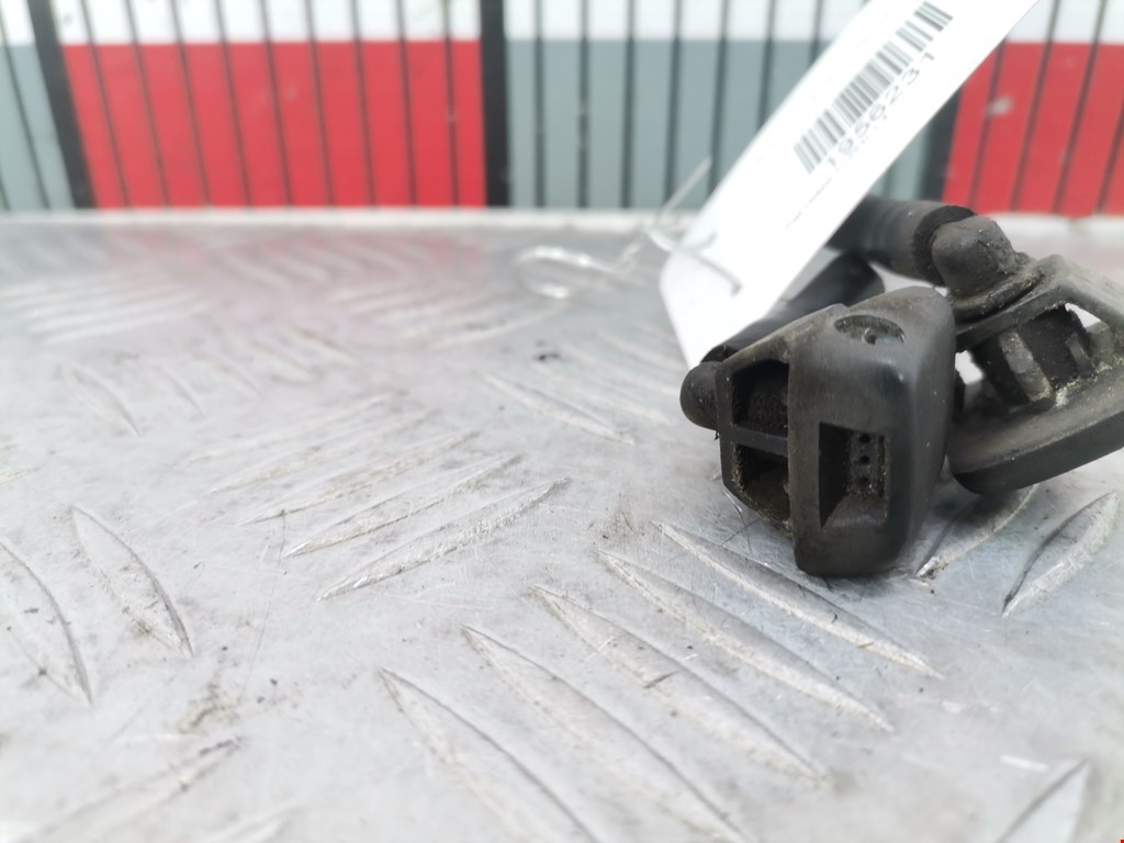 Форсунка омывателя лобового стекла FIAT Doblo 1 2000-2005