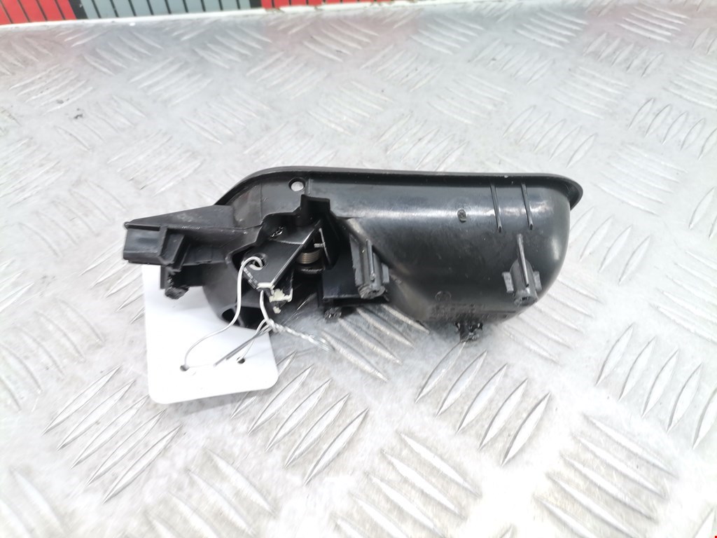 Ручка дверная задняя внутренняя правая VOLKSWAGEN Touran 2003-2010