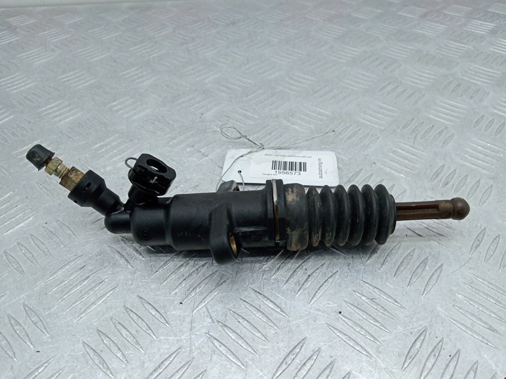 Цилиндр сцепления главный PEUGEOT 406 1995-1999