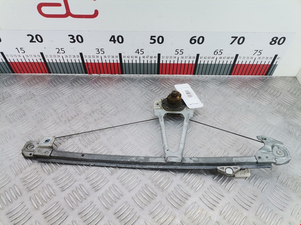 Стеклоподъемник задний правый MERCEDES-BENZ 190 (W201) 190 W201 1982-1993