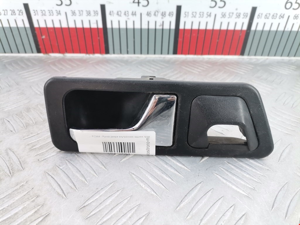 Ручка дверная задняя внутренняя правая MERCEDES-BENZ 190 (W201) 190 W201 1982-1993