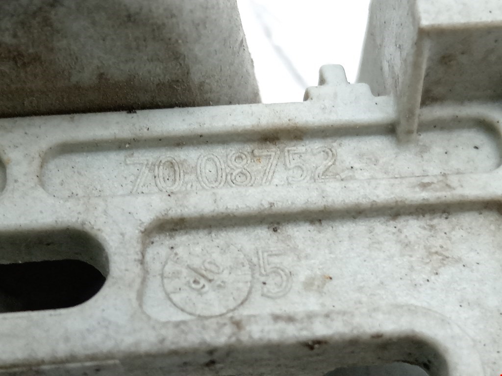 Кронштейн (крепление) радиатора PEUGEOT 308 2007-2015