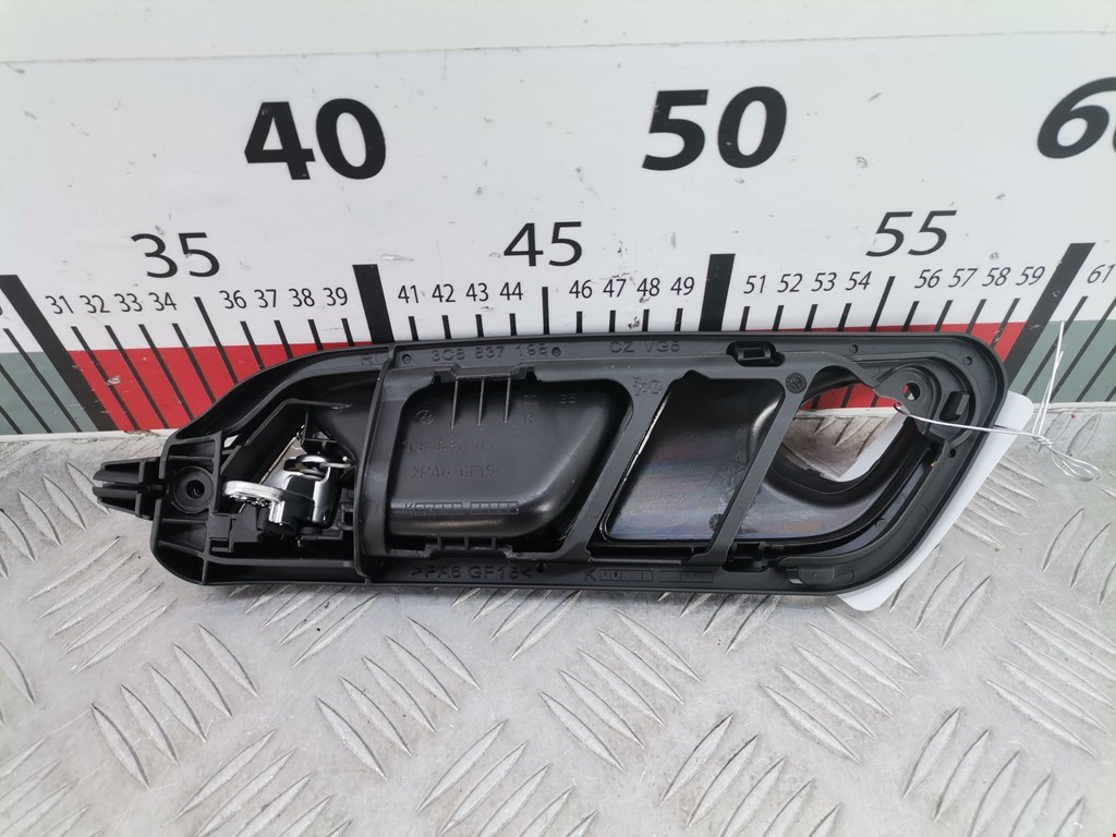 Ручка дверная задняя внутренняя правая VOLKSWAGEN Passat CC 2008-2017
