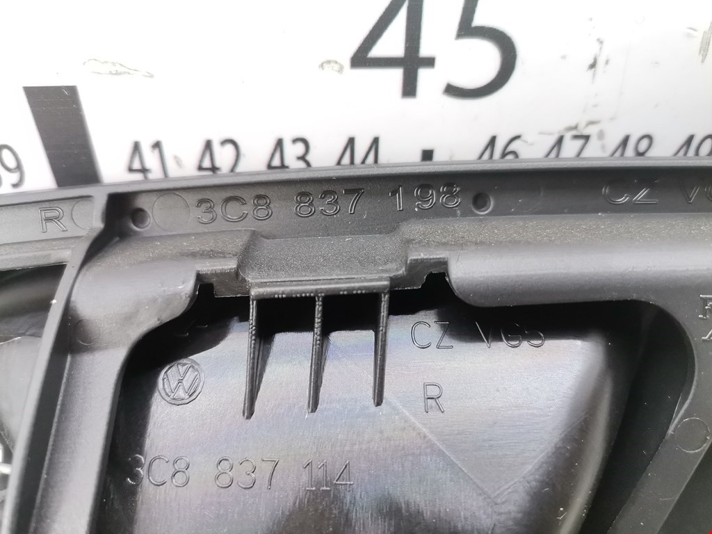 Ручка дверная задняя внутренняя правая VOLKSWAGEN Passat CC 2008-2017