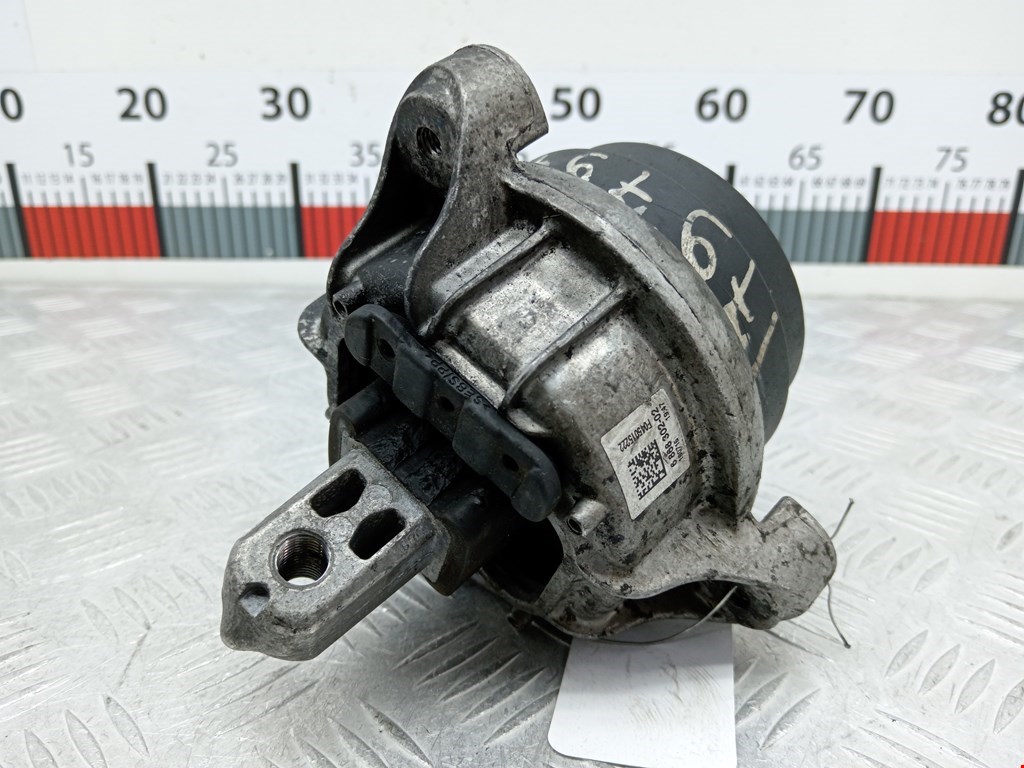 Подушка (опора) крепления двигателя BMW 5-Series (E60/E61) (2003-2010)