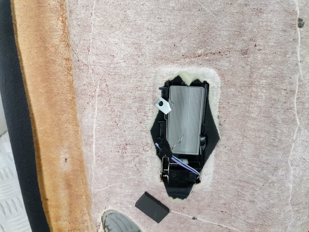 Обшивка потолка BMW X5 E53 1999-2006