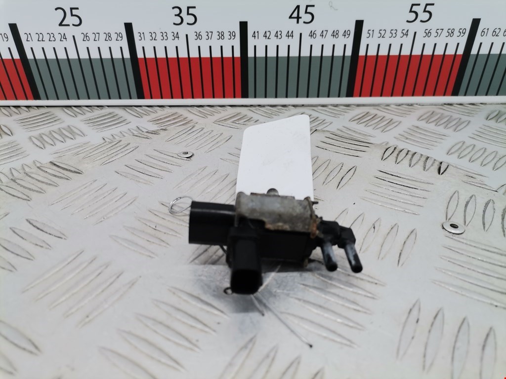 Клапан воздушного фильтра Ford Focus 2 (2004-2011)