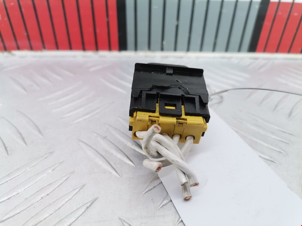 Кнопка стеклоподъемника CITROEN Evasion 1994-2002