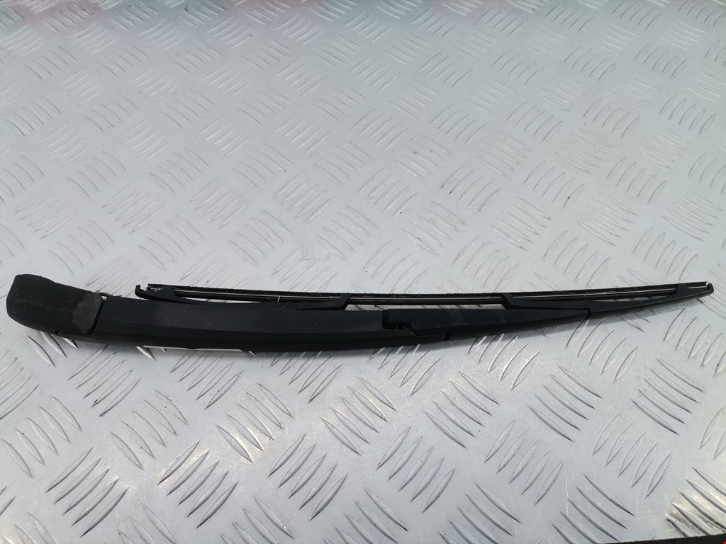 Поводок дворника задний (заднего) HYUNDAI i40 2011-2019