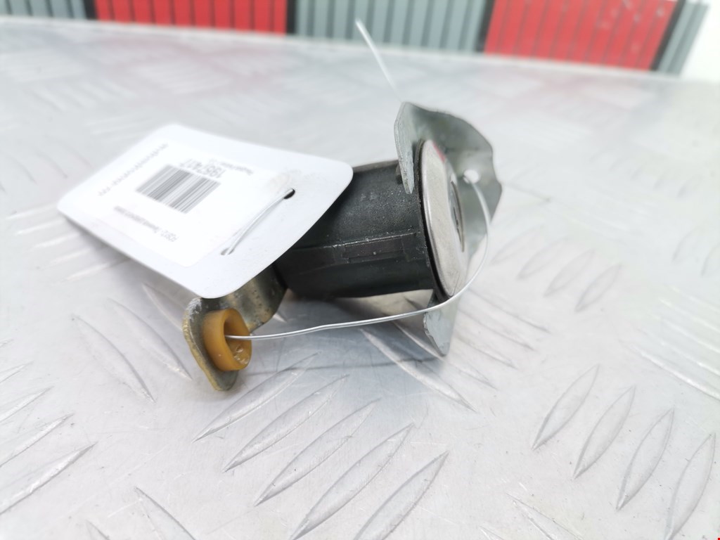 Вставка замка багажника PEUGEOT Partner 1996-2009