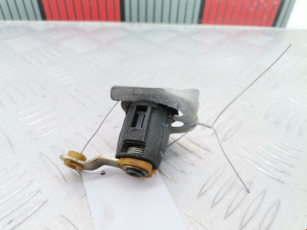 Вставка замка багажника PEUGEOT Partner 1996-2009