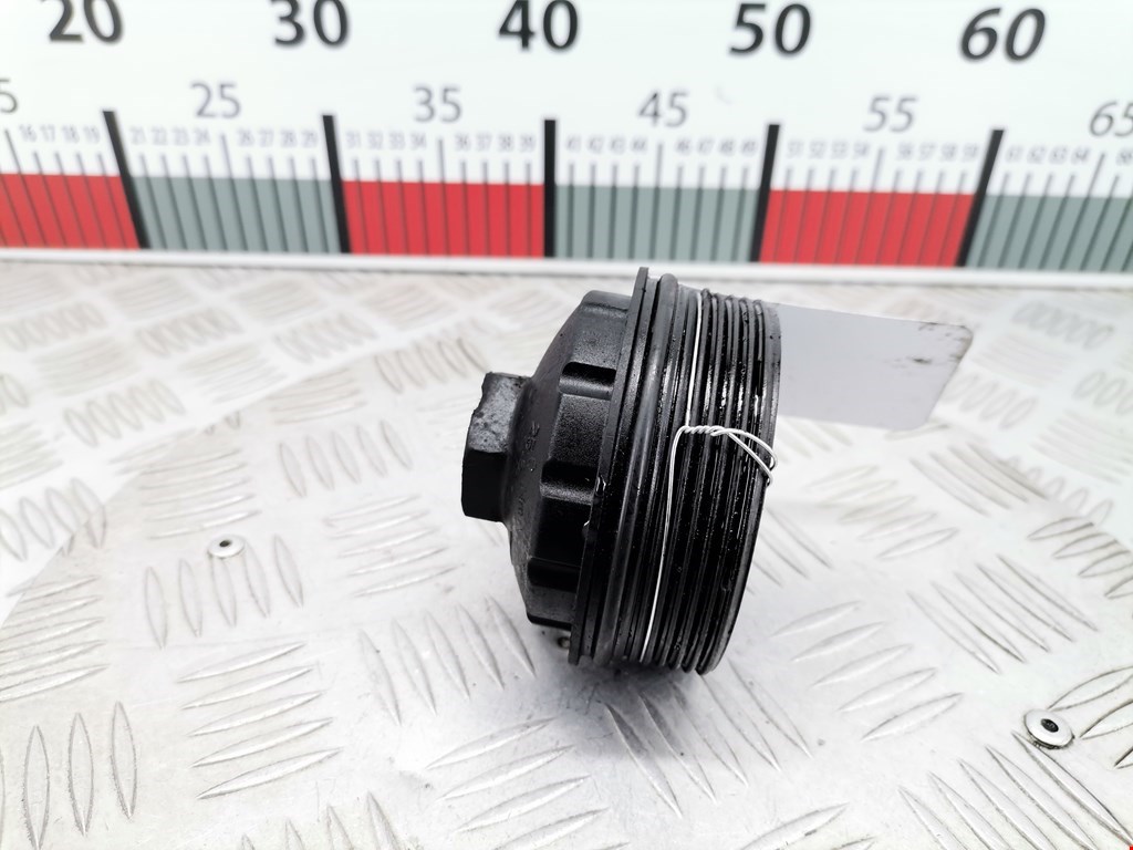 Крышка масляного фильтра AUDI A3 8P 2003-2013