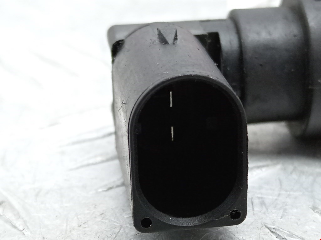 Датчик положения коленвала BMW X5 E53 1999-2006