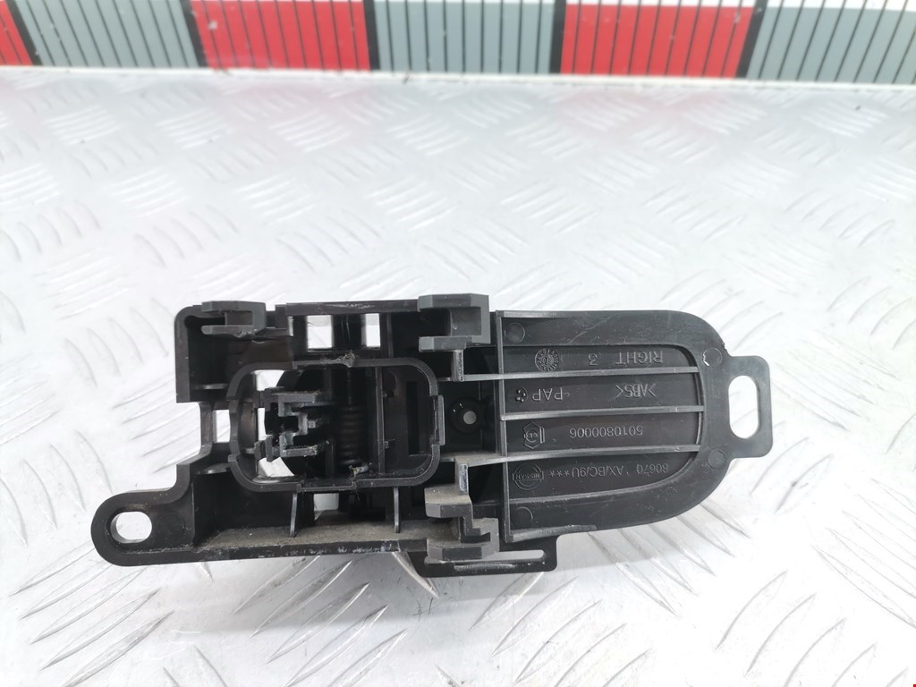 Ручка дверная передняя внутренняя правая NISSAN Note E11 2005-2014