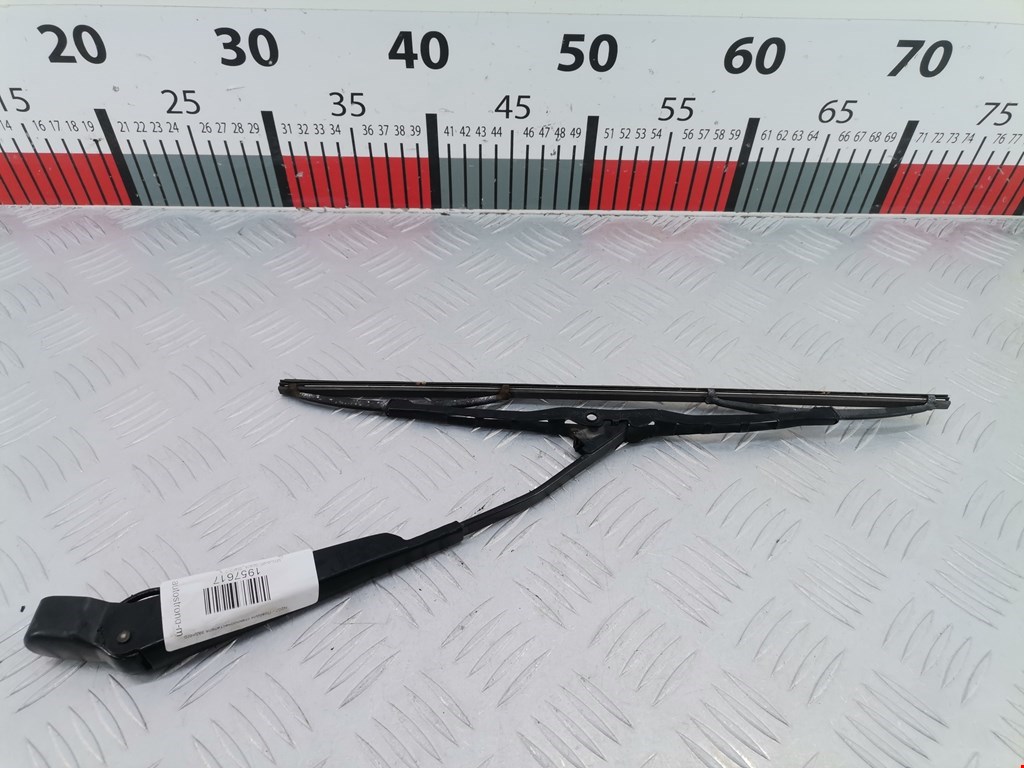 Поводок дворника задний (заднего) MITSUBISHI Space Star 1999-2006