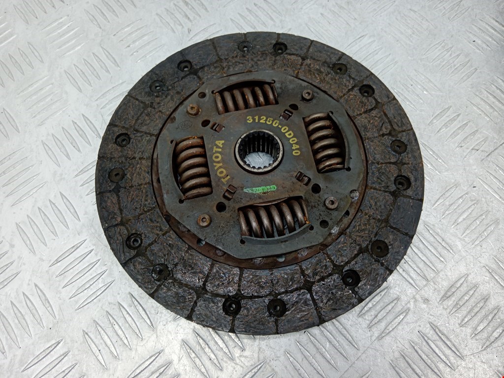 Маховик (демпфер сцепления) TOYOTA Yaris II XP50 2005-2011