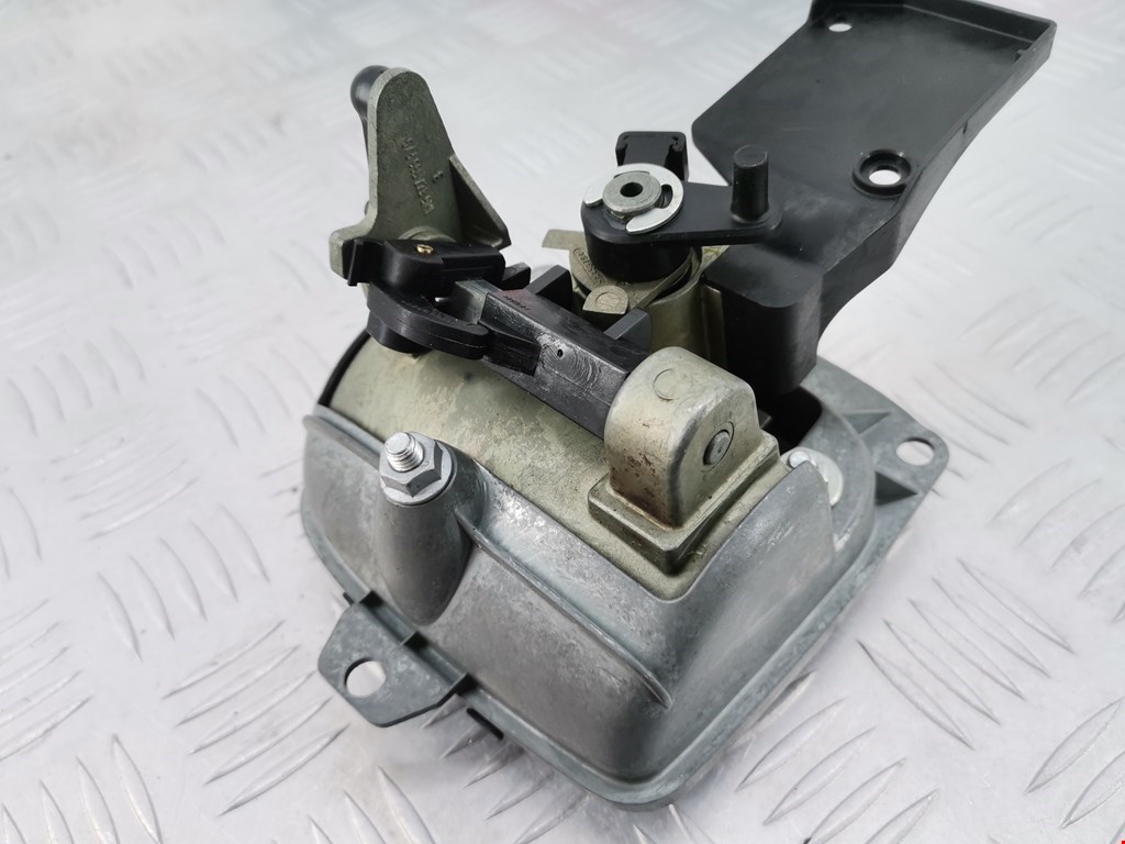 Ручка двери багажника наружная SEAT Ibiza 2002-2008