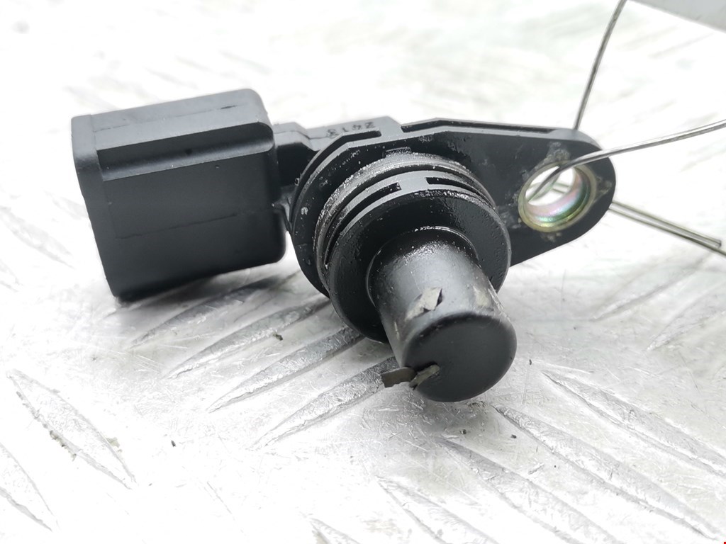 Датчик положения распредвала VOLKSWAGEN Golf IV 1997-2003