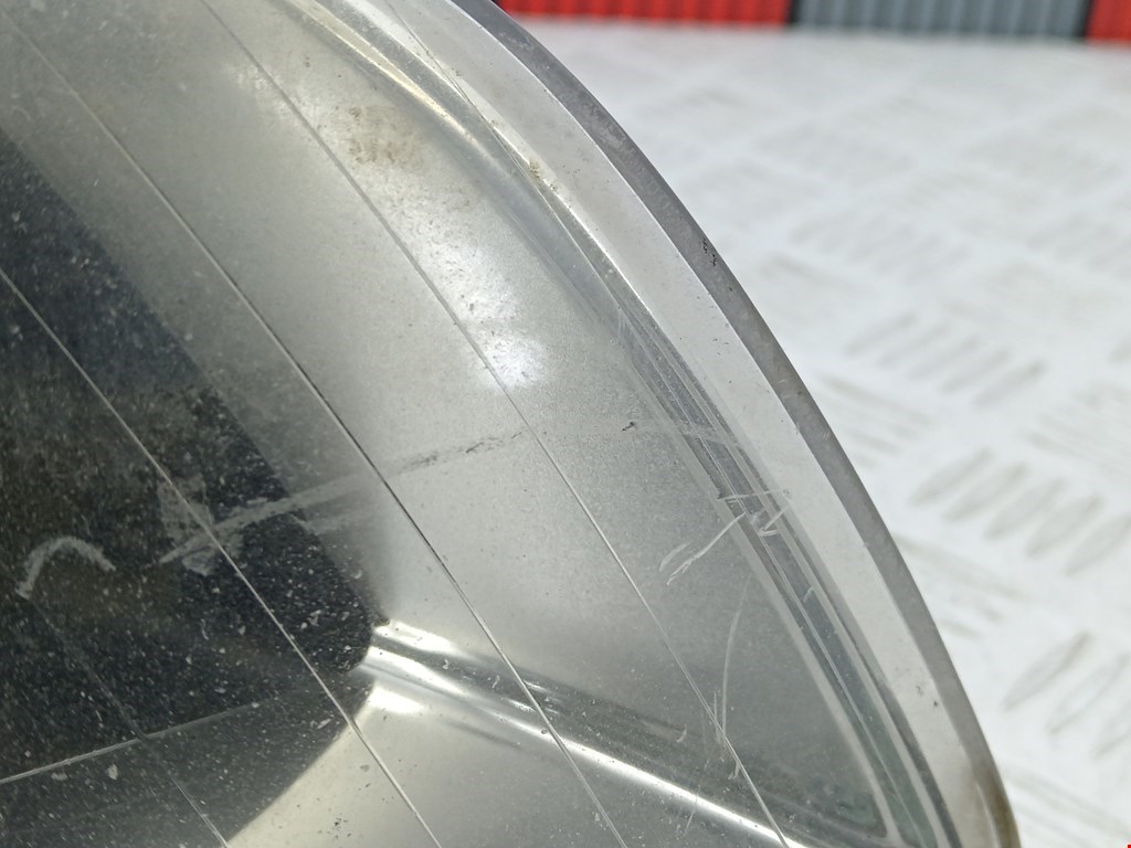 Фара правая AUDI A4 B7 2004-2007