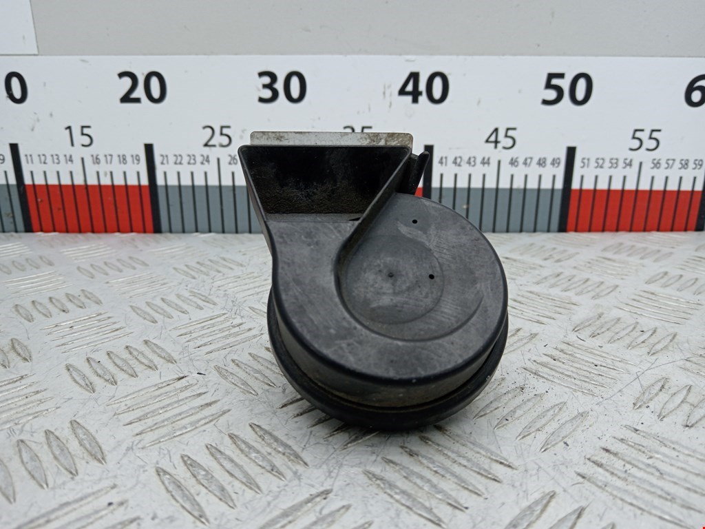 Сигнал звуковой (гудок клаксон) AUDI A4 B7 2004-2007