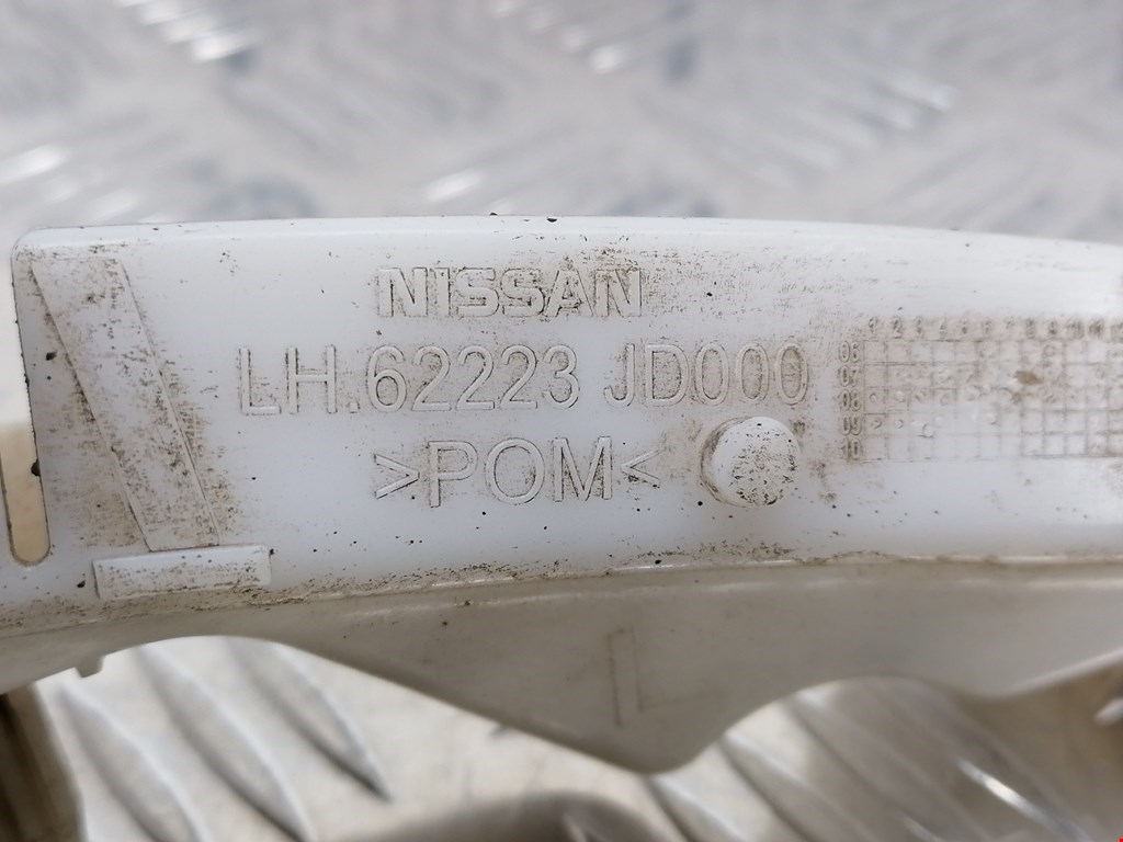 Кронштейн переднего бампера левый NISSAN Qashqai J10 2006-2013