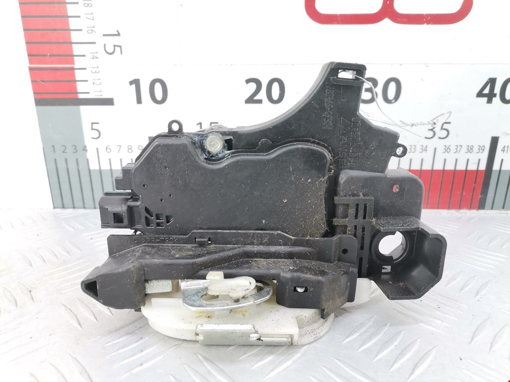 Замок двери задней левой MITSUBISHI Colt Z3 2003-2012