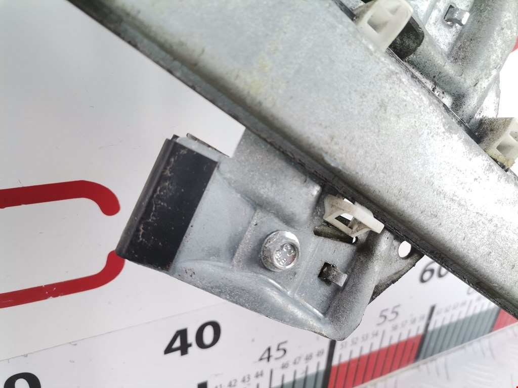 Стеклоподъемник передний правый MERCEDES-BENZ Sprinter 906 2006-2018