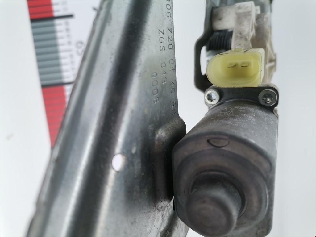 Стеклоподъемник передний правый MERCEDES-BENZ Sprinter 906 2006-2018